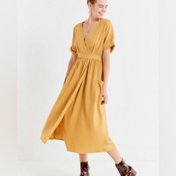 Urban Outfitters Gabrielle Linen Wrap Dress Golden Mustard - XS - Picture 1 of 5